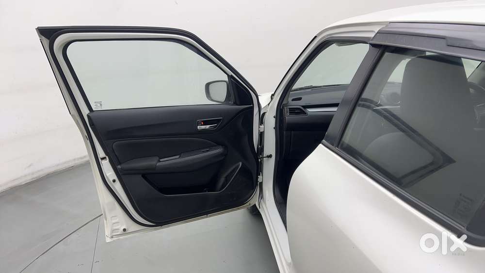 Maruti Suzuki Swift Vvt Vxi, 2021, Petrol