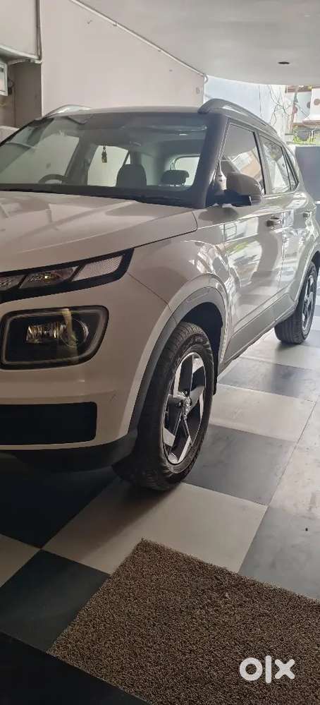 Hyundai Venue Knight Edition 2023