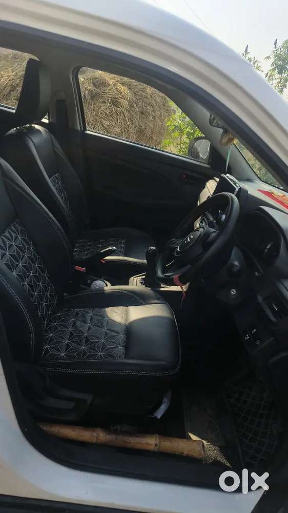 Maruti Suzuki Brezza Lxi 2025