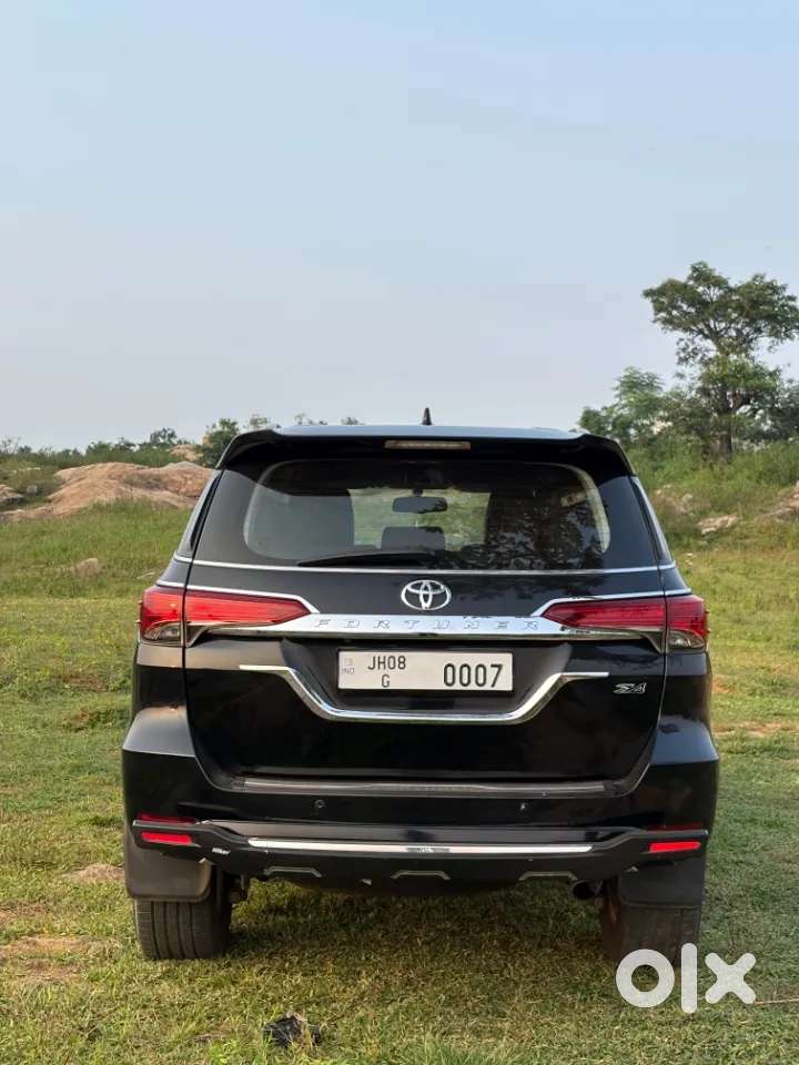 Toyota Fortuner 2.7 2wd At, 2019, Petrol