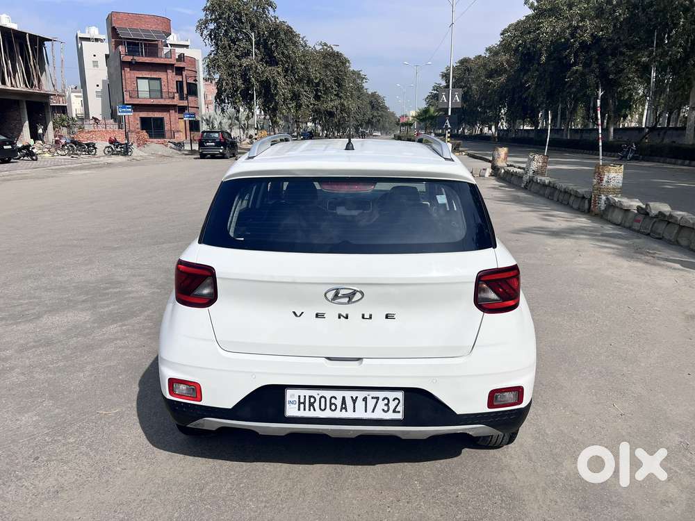 Hyundai Venue S 1.2 Petrol, 2021, Petrol