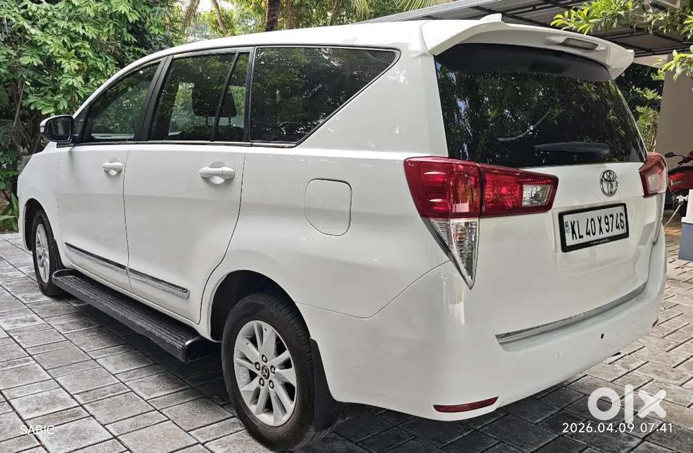 Toyota Innova Crysta 2016 Diesel 2.8 G Automatic