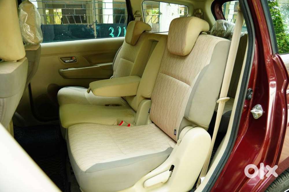 Maruti Suzuki Ertiga 1.5 Zxi Plus Shvs, 2022, Petrol