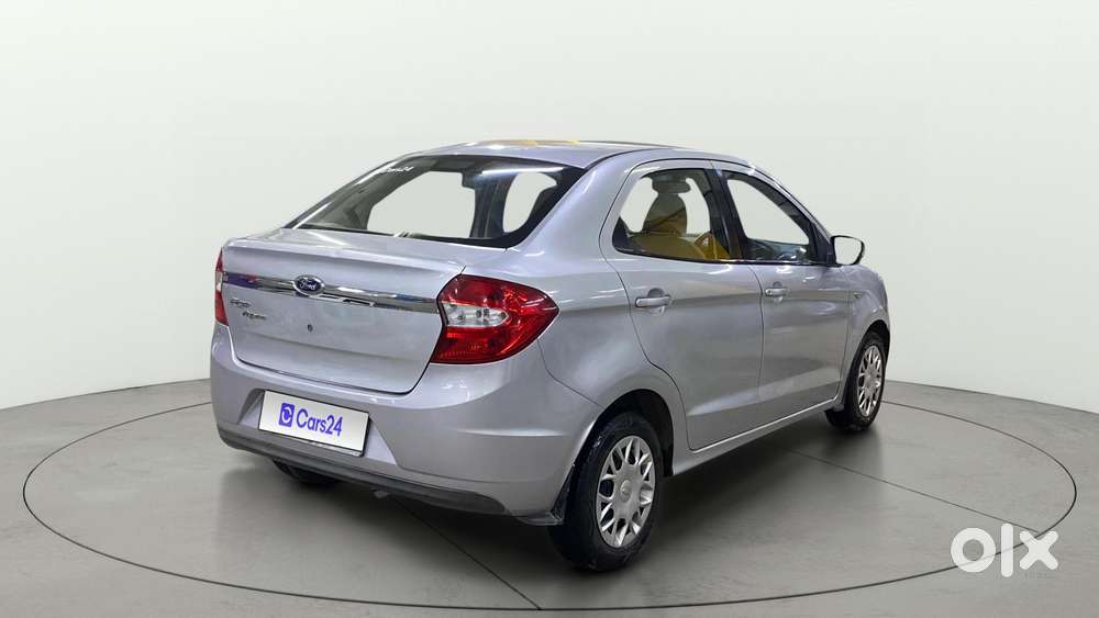 Ford Figo Aspire Trend, 2015, Petrol