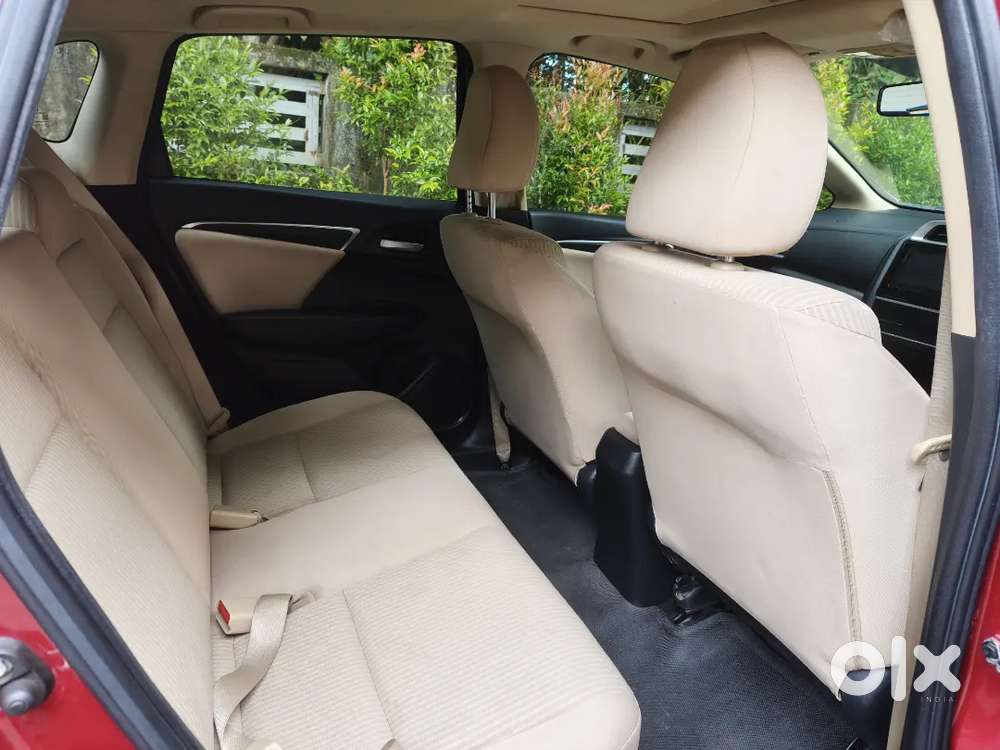 Honda Jazz 1.2 Zx Cvt Petrol 2021sunroof
