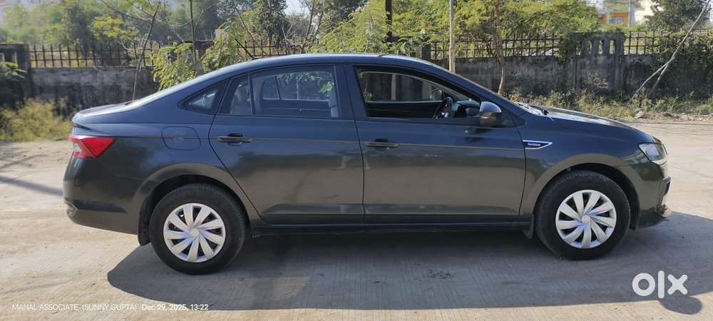 Skoda Slavia 1.0 Active Tsi, 2022, Petrol