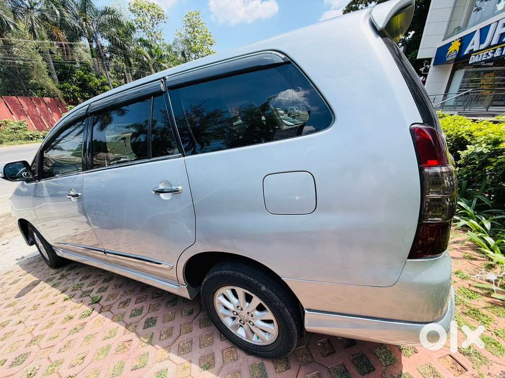 A Well-maintained Toyota Innova V Option (2013) Available For Sale.