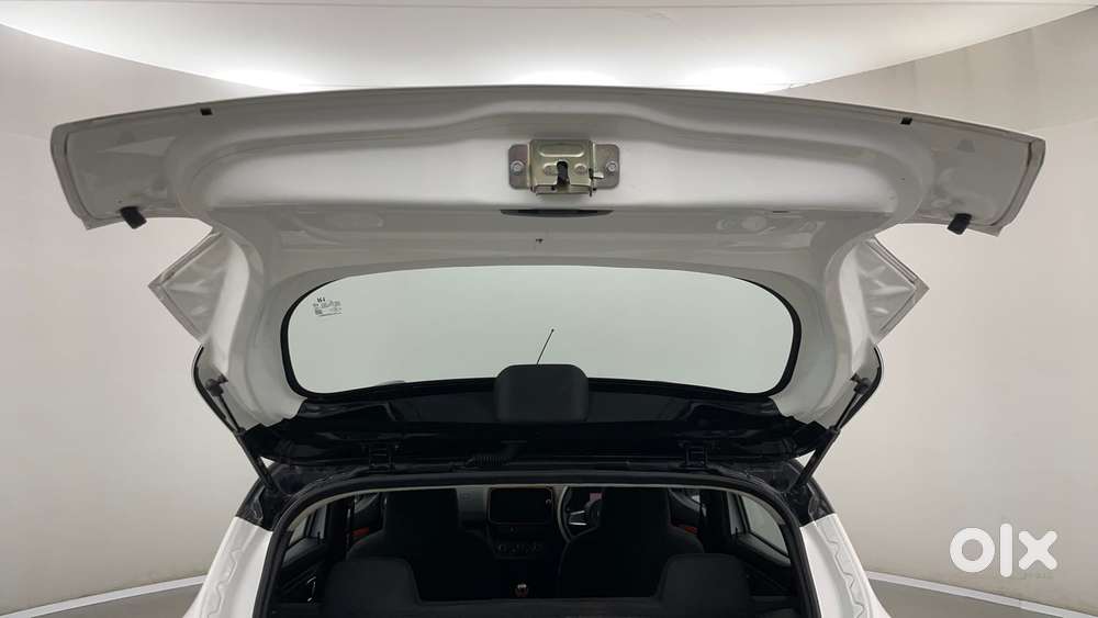 Renault Kwid 1.0 Climber (o) Dual Tone, 2021, Petrol