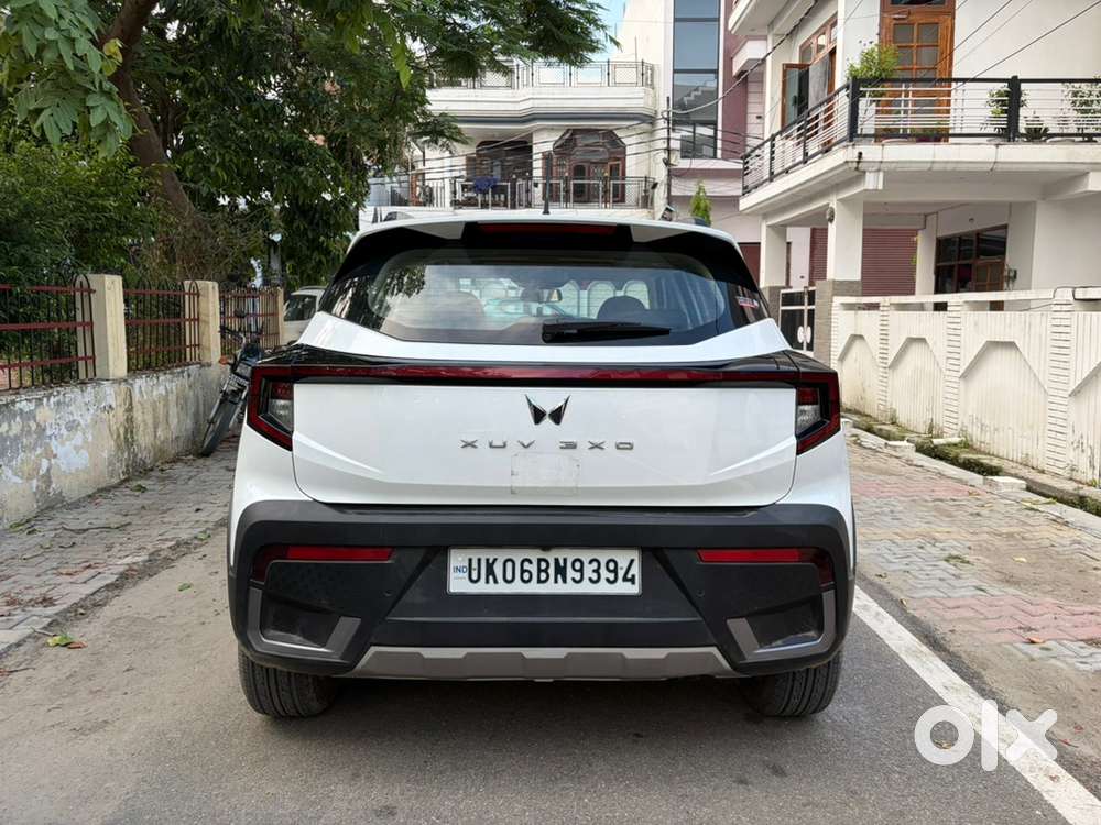 Mahindra Xuv 3xo Diesel 2025