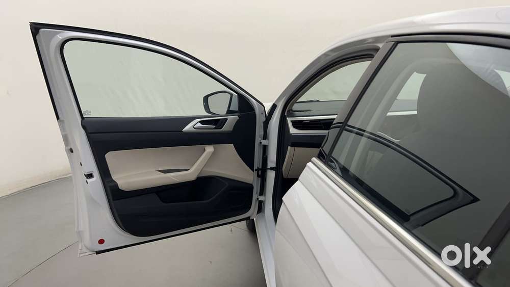Volkswagen Virtus 1.0 Topline Tsi At, 2024, Petrol