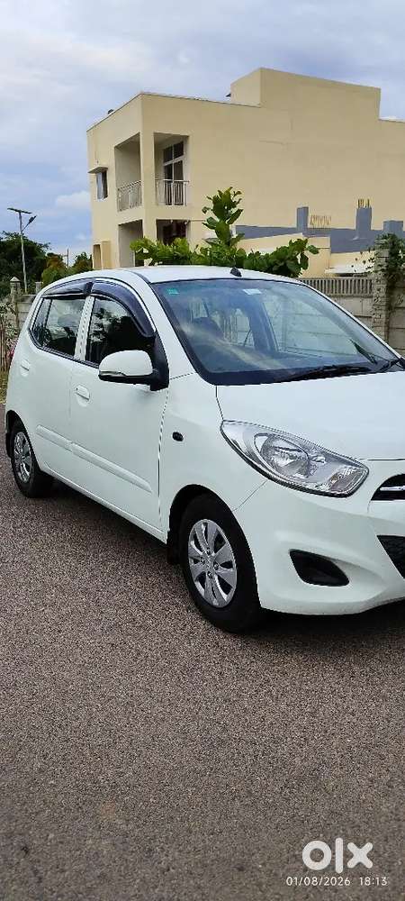Hyundai I10 Sportz 2012