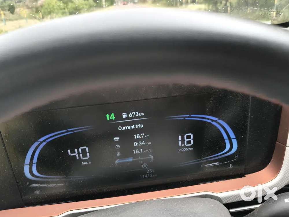 Creta Base Model Ontable Car