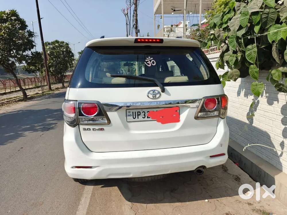 Toyota Fortuner 2015 Diesel 183500 Km Driven