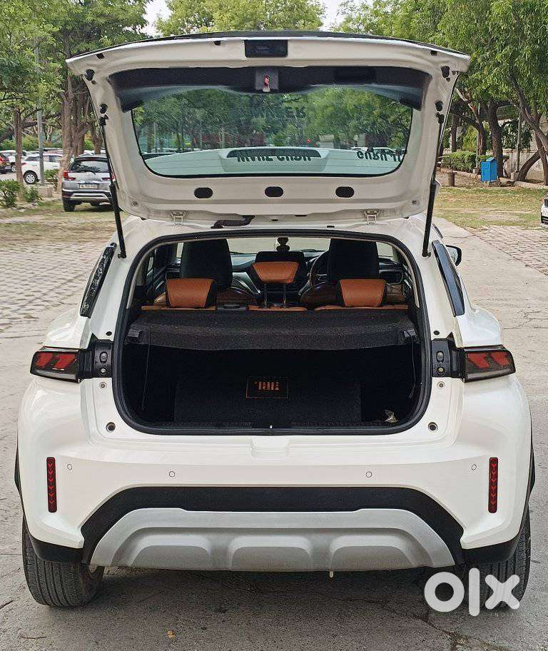 Maruti Suzuki Fronx Sigma 1.2 Mt, 2023, Petrol