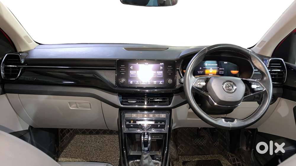 Skoda Kushaq Style 1.0l Tsi At, 2023, Petrol