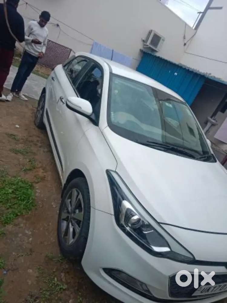 Hyundai New I20 2017 Petrol 80000 Km Driven