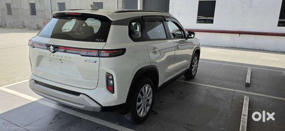 Maruti Suzuki Grand Vitara 1.5 Sigma Smart Hybrid, 2025, Petrol