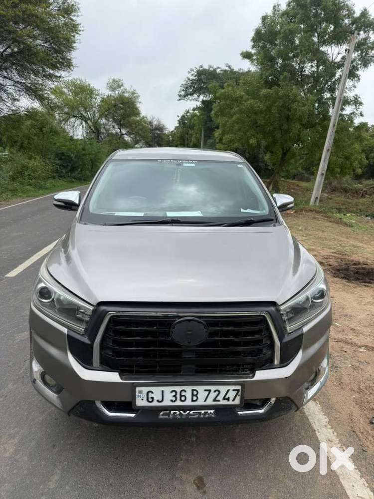 Toyota Innova Crysta 2.8 Z, 2016, Diesel