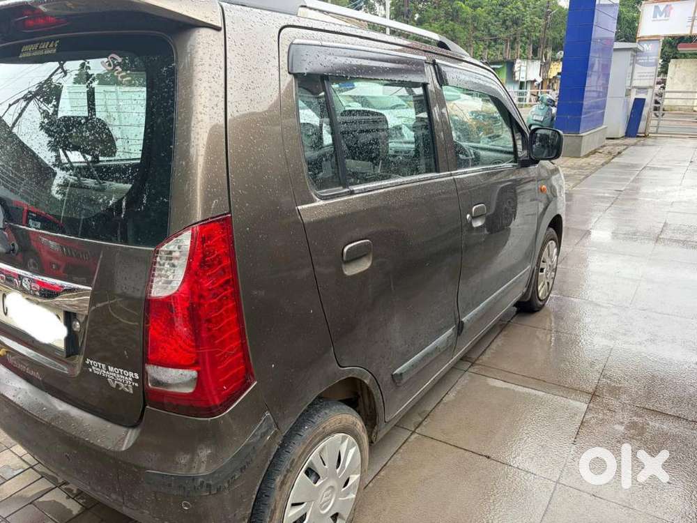 Maruti Suzuki Wagon R 1.0 Vxi (o), 2015, Petrol