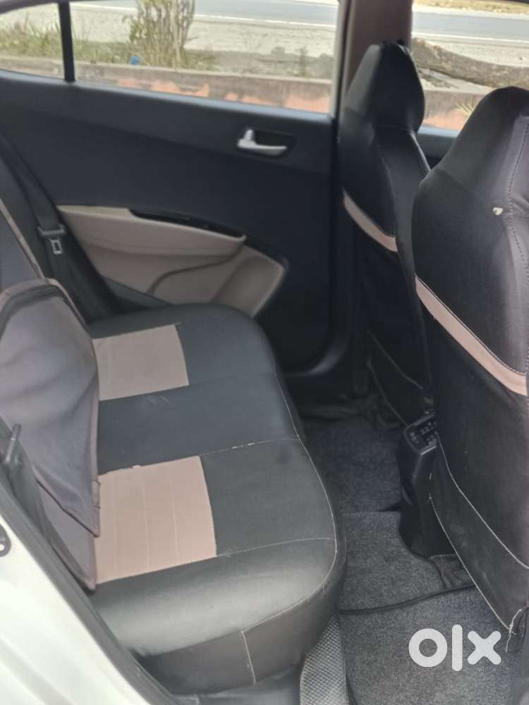 Hyundai Grand I10 2016-2017 Sportz Celebration Edition, 2017, Cng & ..