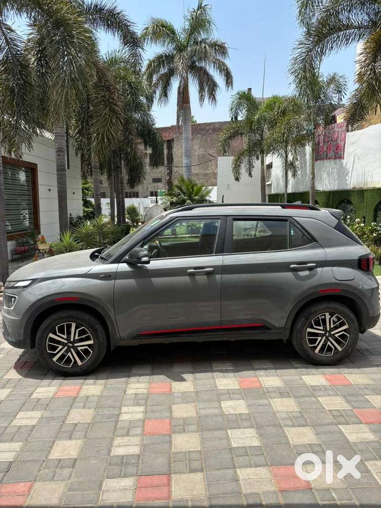 Hyundai Venue N Line 2024 Petrol Well Maintained