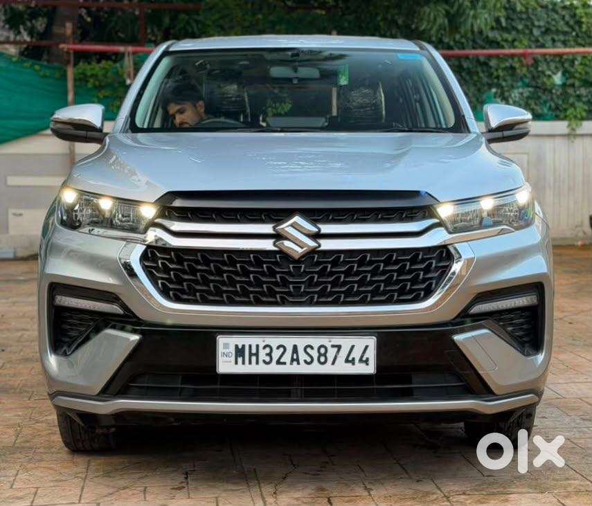 Maruti Suzuki Invicto Zeta Plus 7str, 2024, Petrol