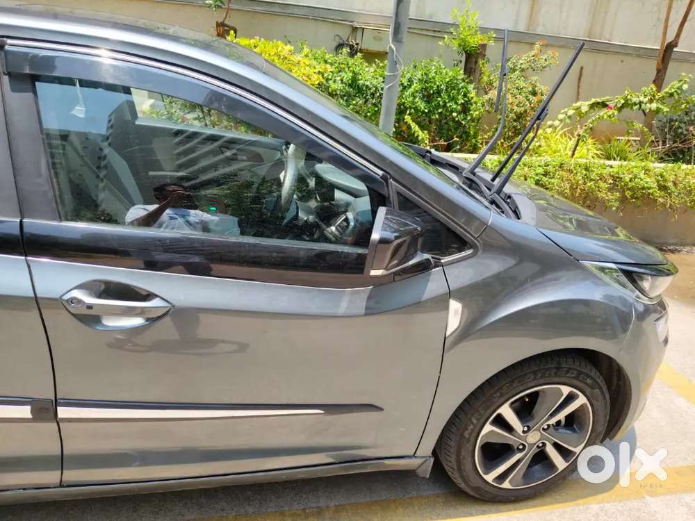 Tata Altroz 2024 Petrol Well Maintained