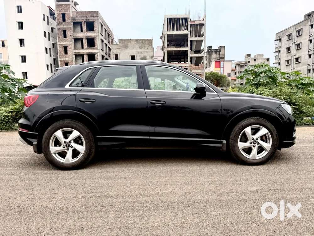 Audi Q3 40 Tfsi Premium Plus, 2022, Petrol