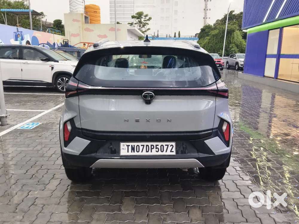Tata Nexon 2025 Petrol Amt