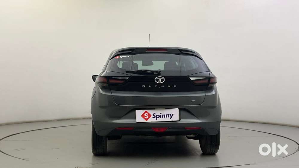 Tata Altroz 1.2 Xza Plus, 2023, Petrol