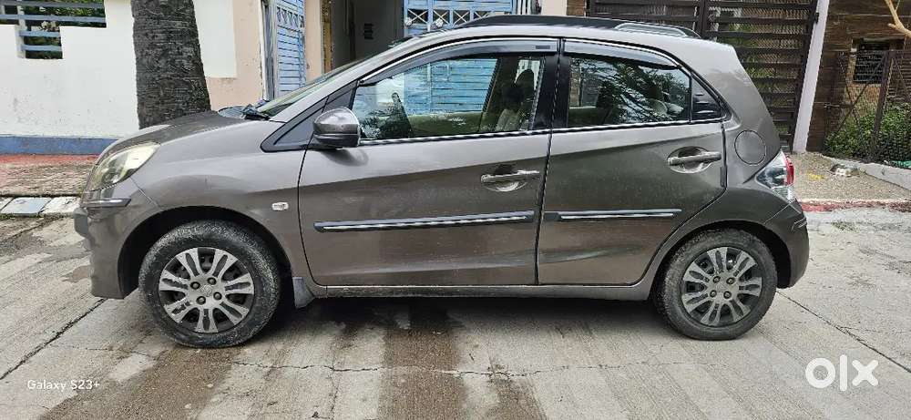 Honda Brio 2015 Cng & Hybrids Well Maintained