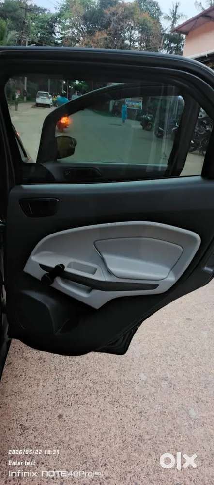 Ford Ecosport 2015 Diesel 123000 Km Driven