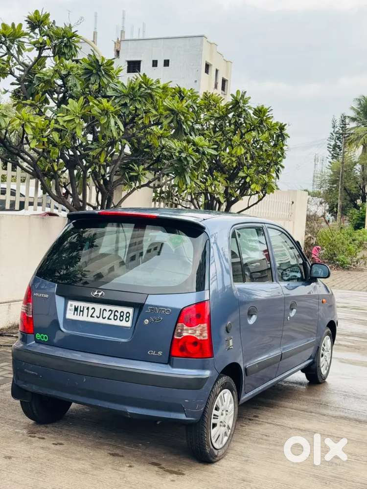 Hyundai Santro Xing Gls Petrol + Lpg 2012 1st Owner Company Lpg 195000