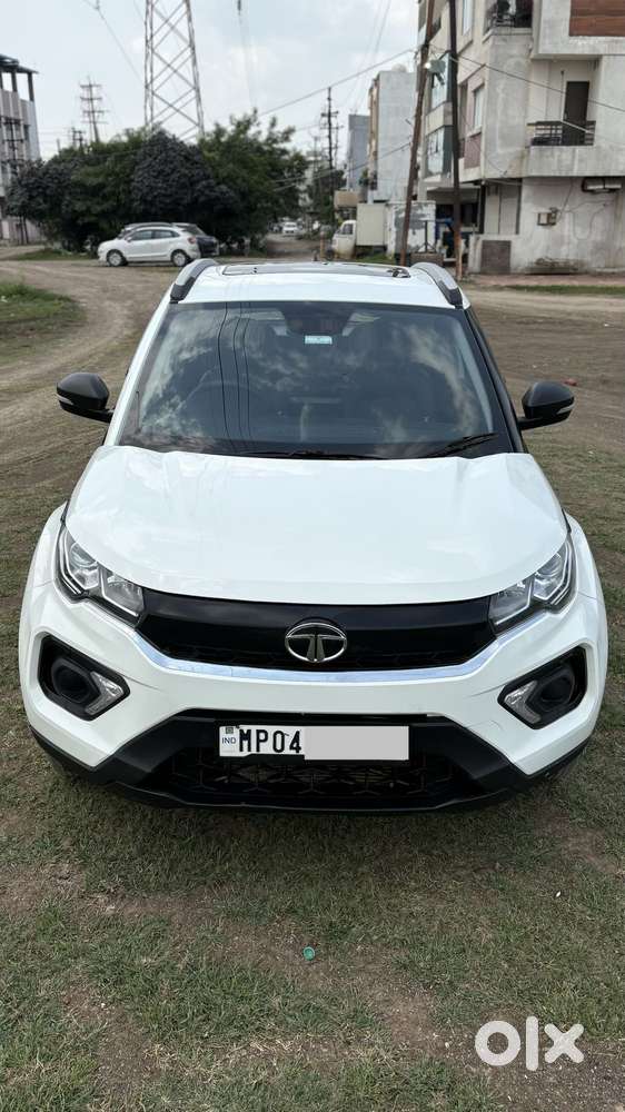 Tata Nexon 1.2 Revotron Xm Plus (s), 2023, Petrol