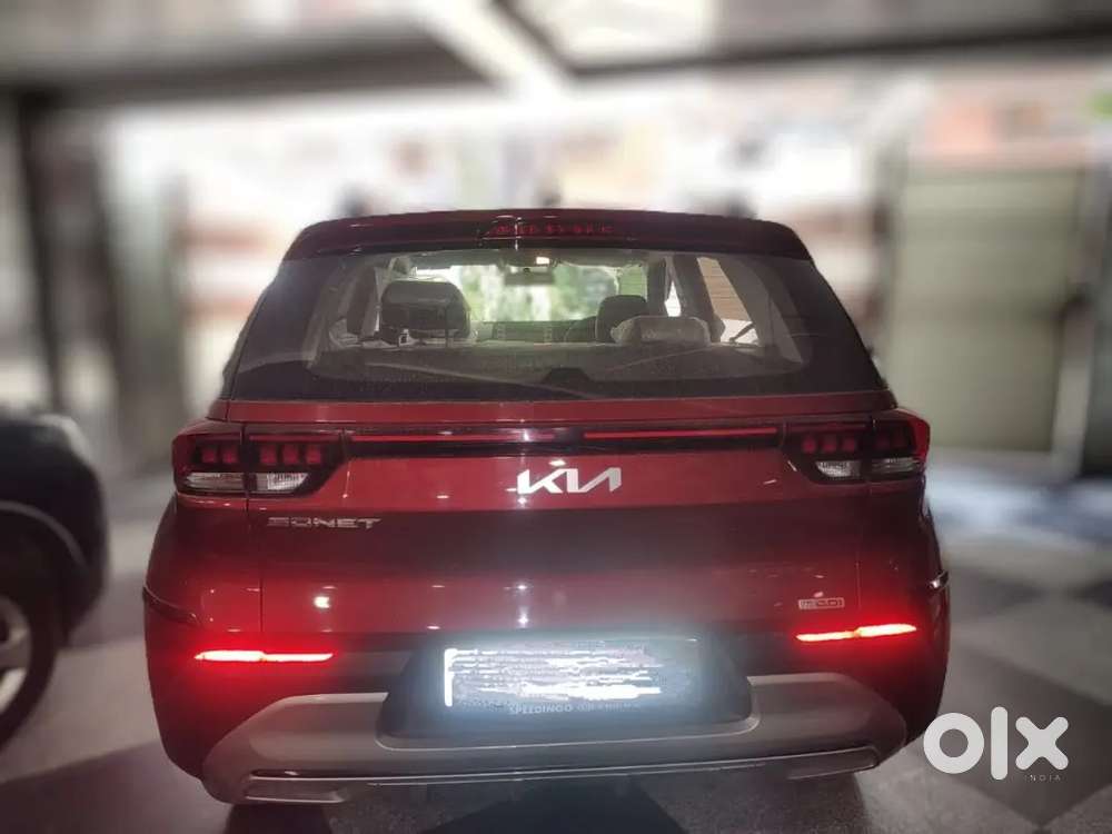Kia Sonet 2022 Petrol 7500 Km Driven