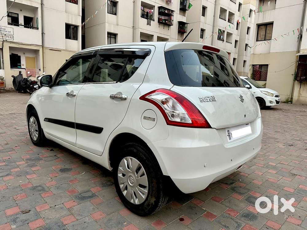 Maruti Suzuki Swift Vxi + Manual, 2012, Petrol