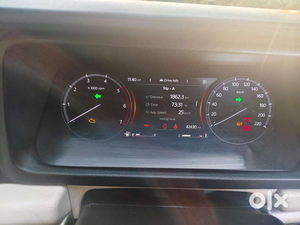 Mahindra Xuv700 2.2 Mx Diesel Mt 5 Str, 2022, Diesel