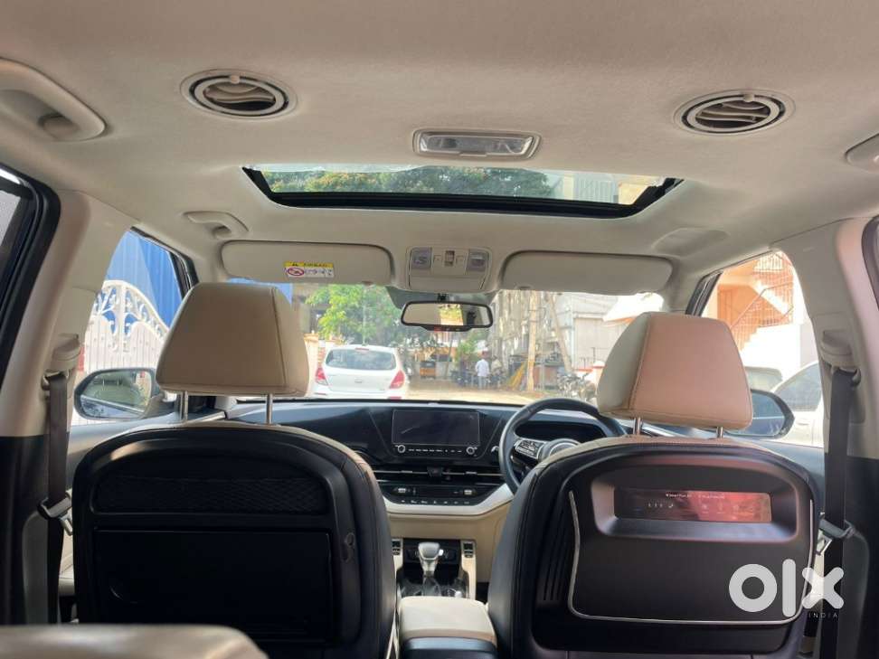 Kia Carens 1.4 Luxury Plus 6 Str, 2023, Diesel