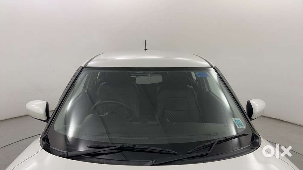 Maruti Suzuki Swift 1.3 Zxi, 2023, Petrol