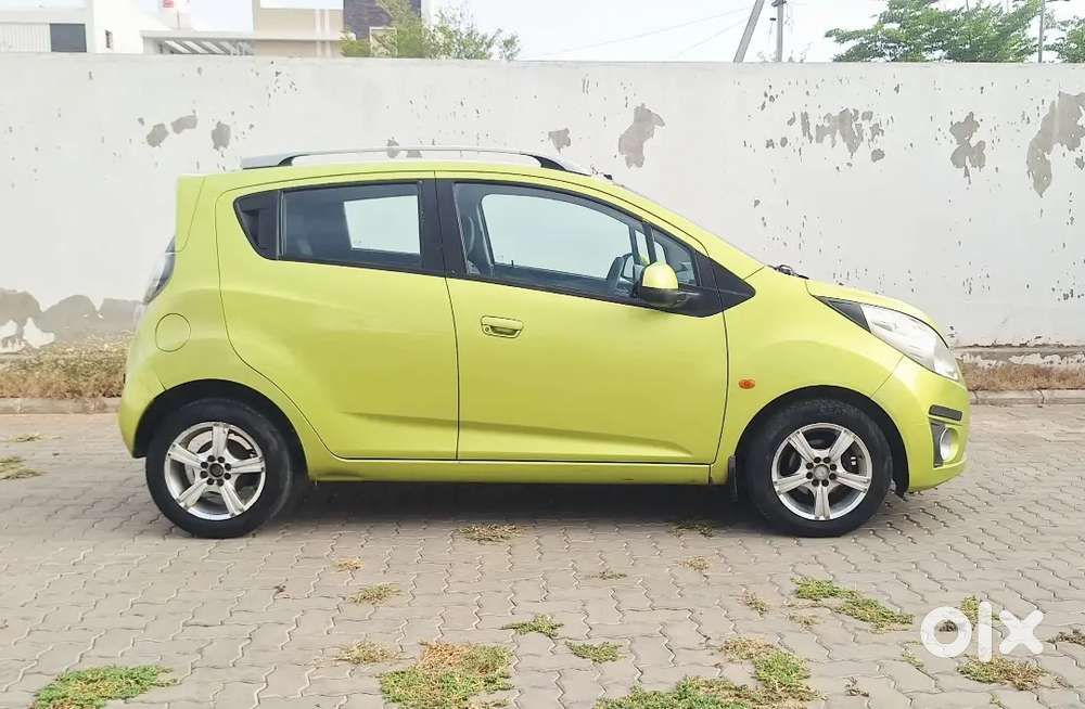 Chevrolet Beat Petrol 2010