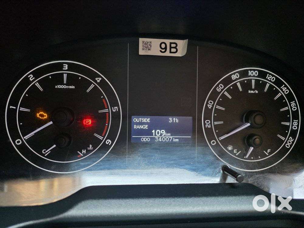 Toyota Innova Crysta [2020-ongoing] 2.4 Gx 7 Str, 2025, Diesel