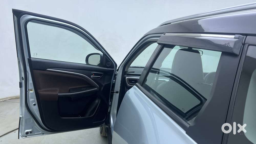 Maruti Suzuki Vitara Brezza 1.5 Zxi Plus Dual Tone, 2022, Petrol