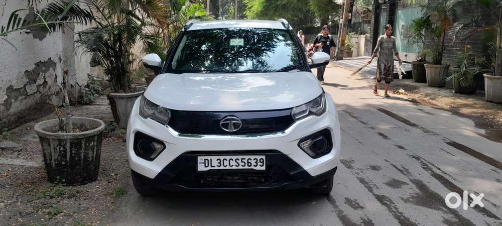 Tata Nexon 1.2 Revotron Xm (s), 2020, Petrol