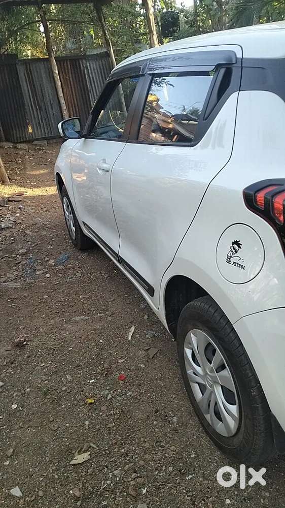 Maruti Suzuki Swift Vxi 2023