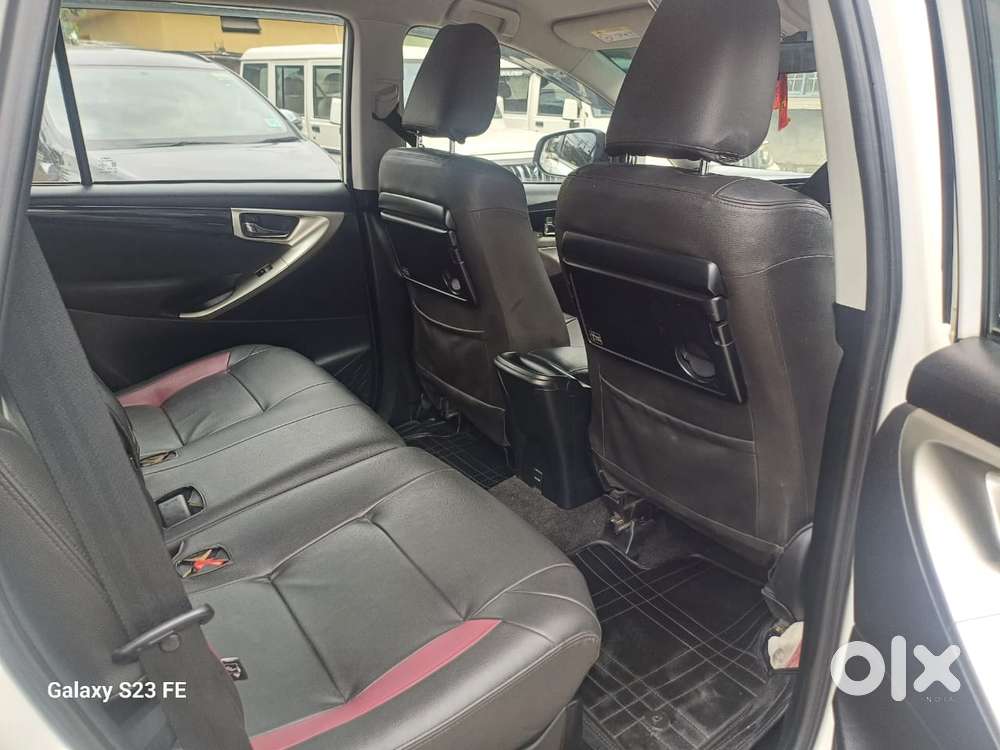 Toyota Innova Crysta 2.4 V 8 Str, 2019, Diesel