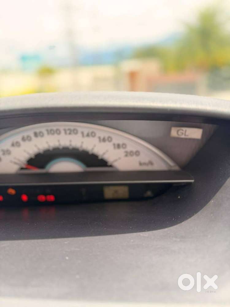 Toyota Etios Liva, 2012, Petrol