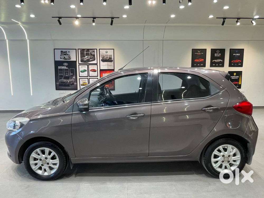 Tata Tiago 1.2 Revotron Xza, 2017, Petrol
