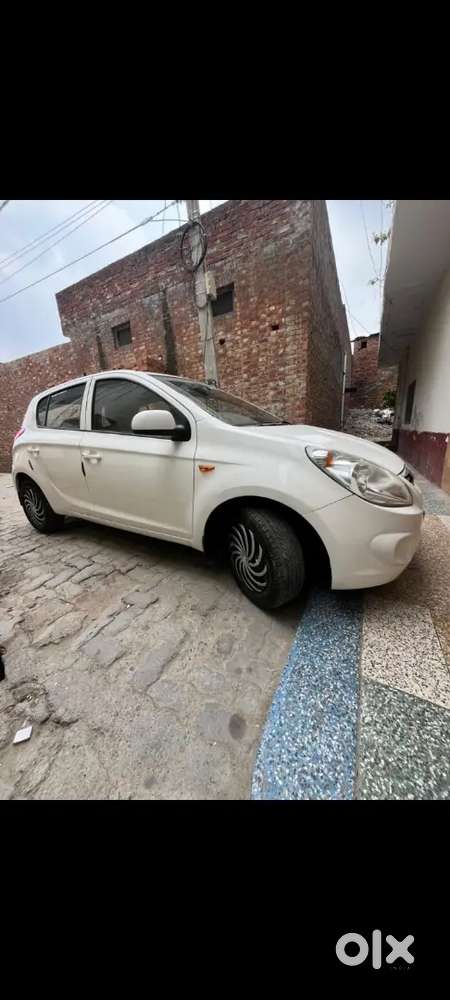 Hyundai I20 1.4 Magna 2012