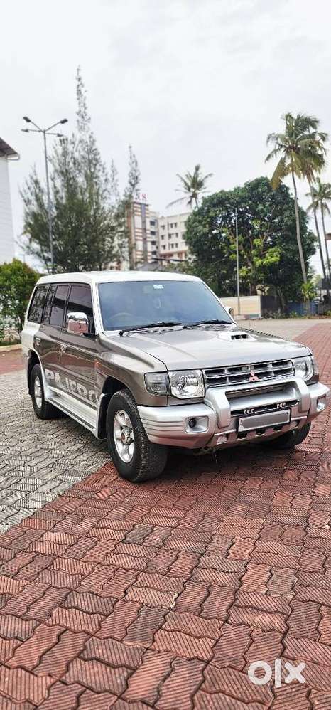 Mitsubishi Pajero Sport 2.5 Manual, 2011, Diesel