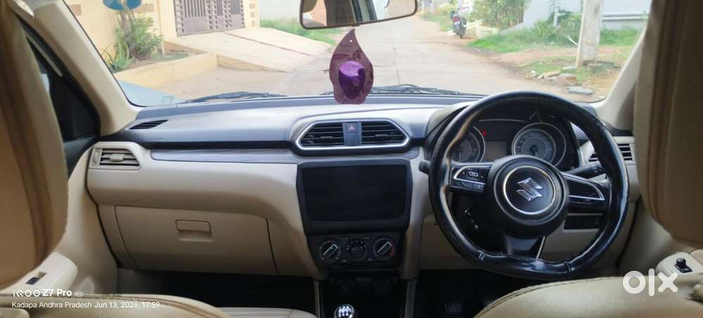 Maruti Suzuki Dzire 1.2 Vxi, 2023, Petrol